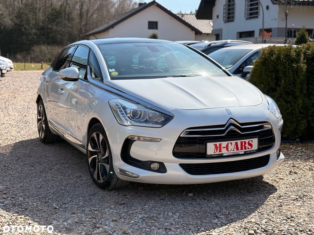 Citroën DS5 2.0 HDi SoChic - 1
