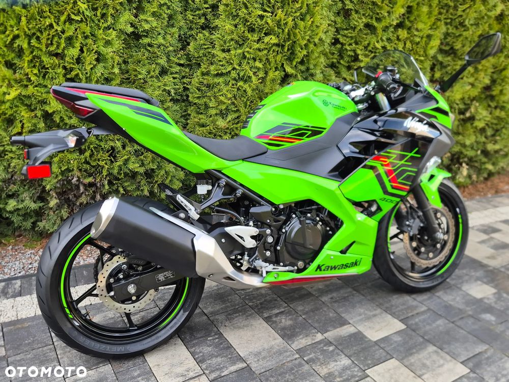 Kawasaki Ninja 400 - 3