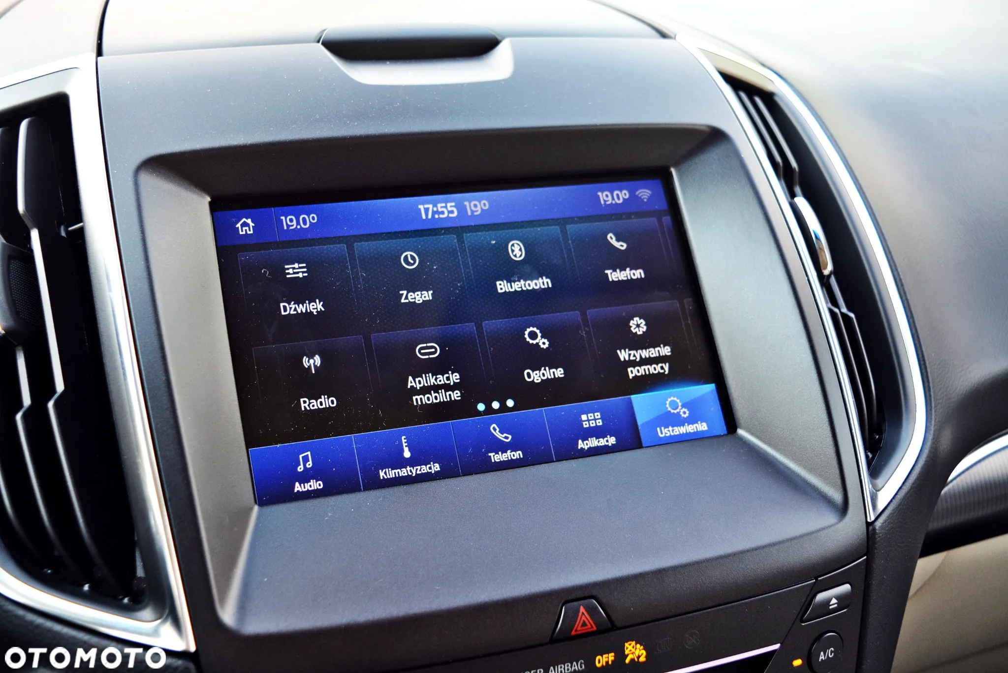 Ford Edge 2.0 EcoBlue Twin-Turbo 4WD Titanium - 32