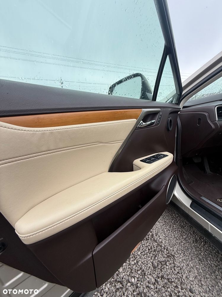Lexus RX 350 Prestige - 22