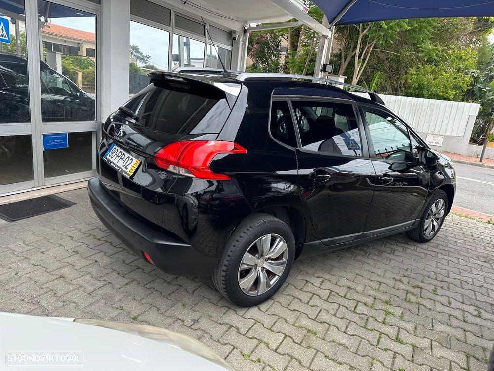 Peugeot 2008 1.2 VTi Active - 3