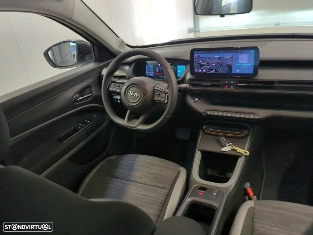 Jeep Avenger 54 kWh Longitude - 5