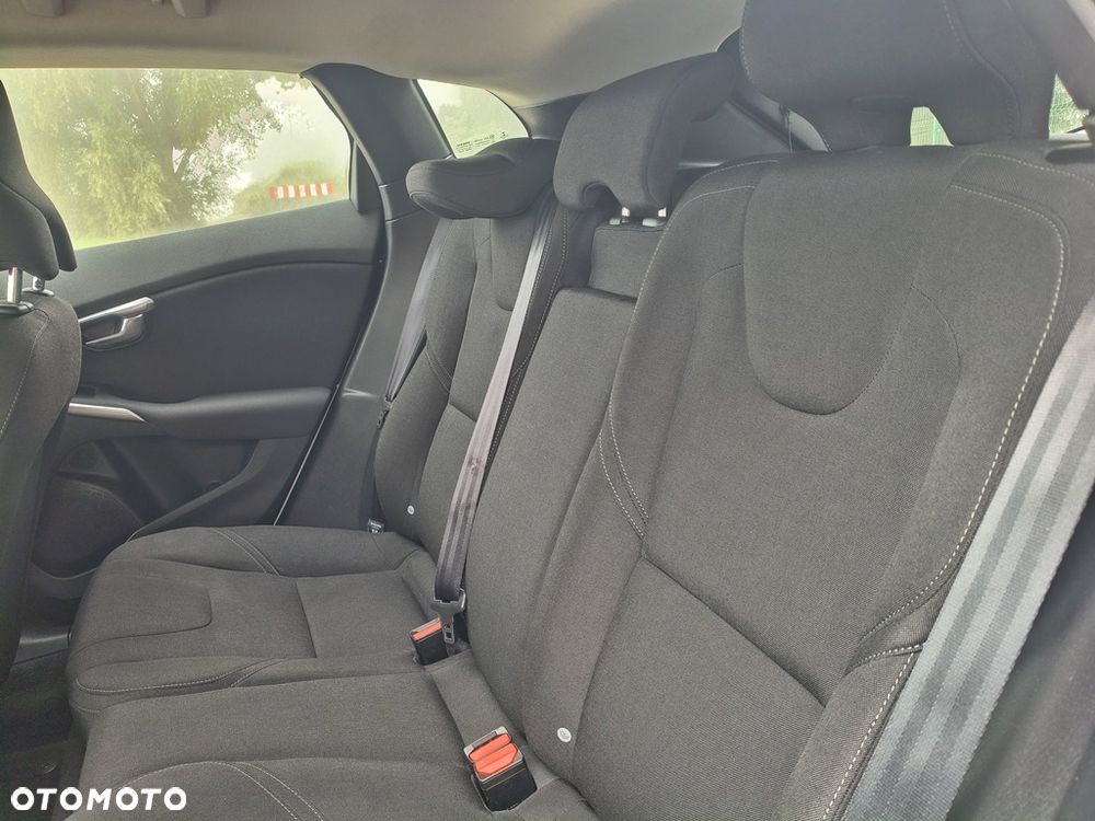 Volvo V40 Cross Country D2 - 31