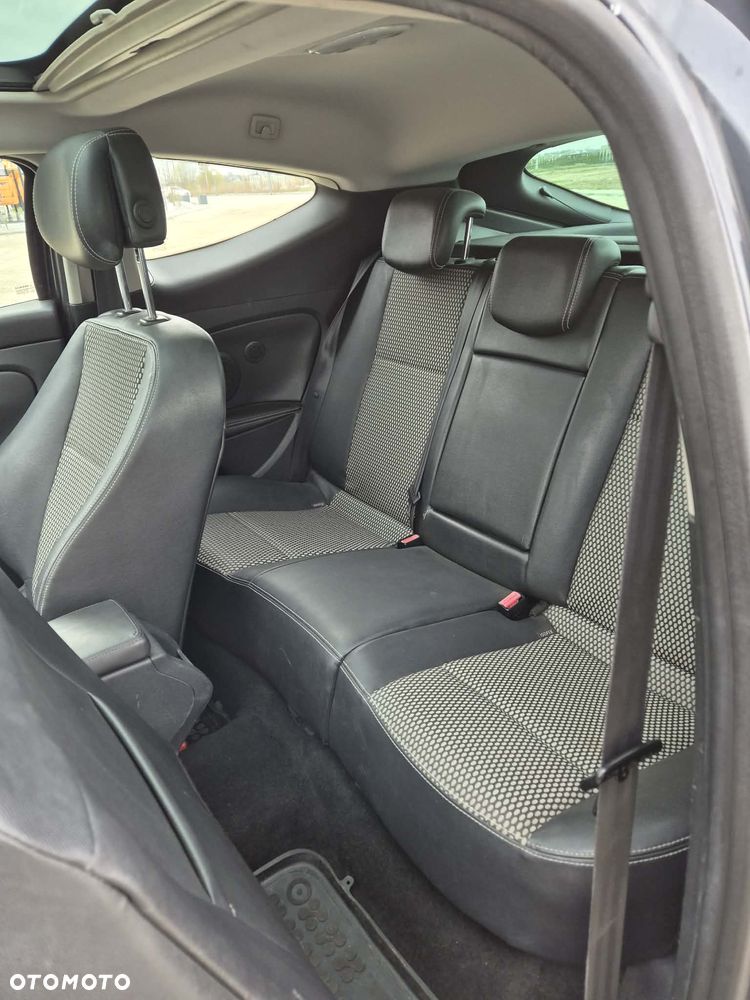 Renault Megane 1.9 dCi FAP Dynamique - 16