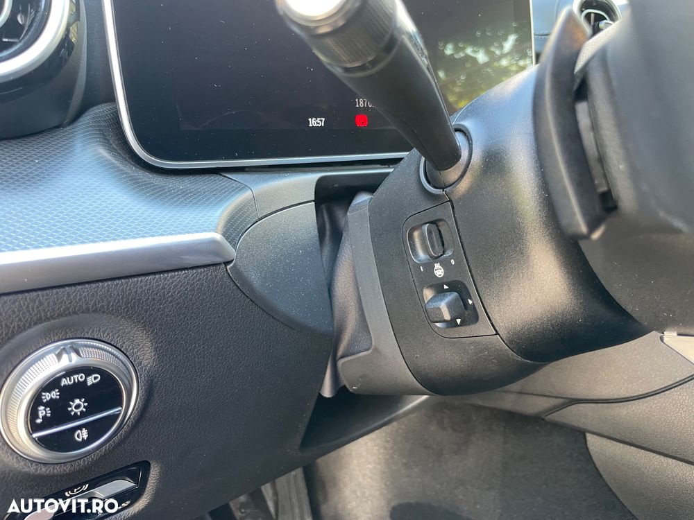 Mercedes-Benz C 300 e 9G-TRONIC Avantgarde - 11