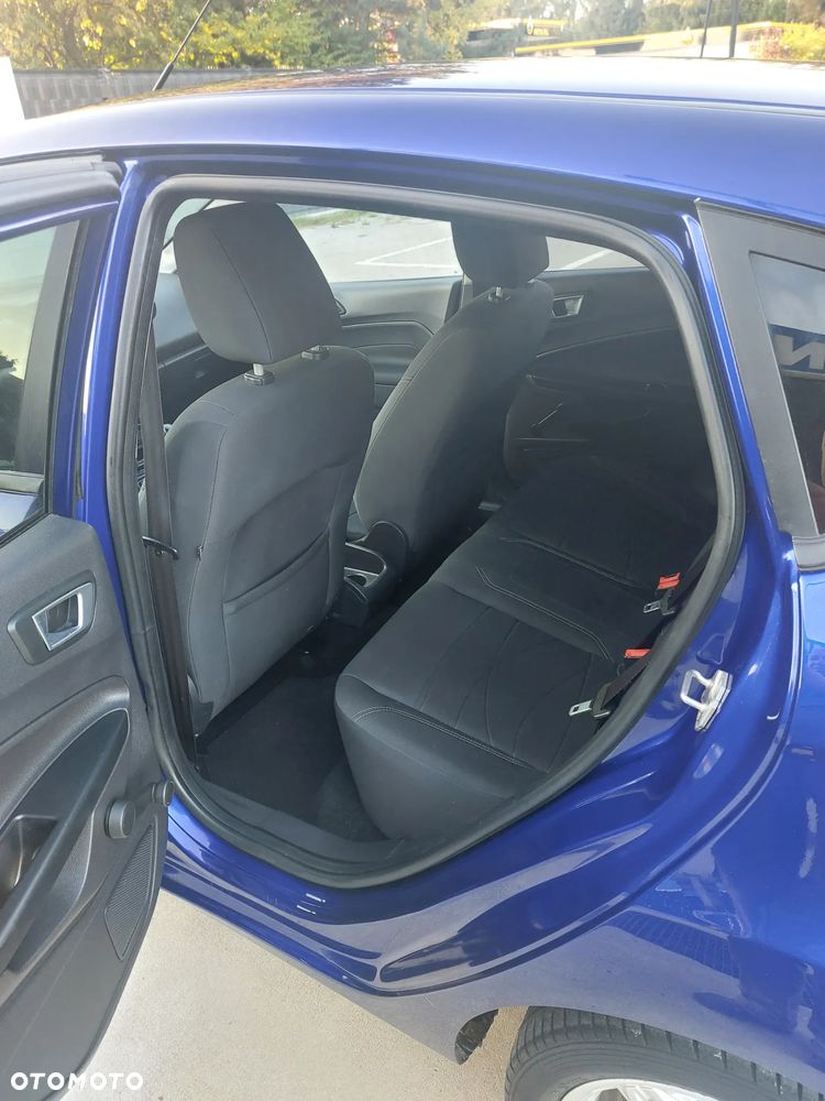Ford Fiesta - 6