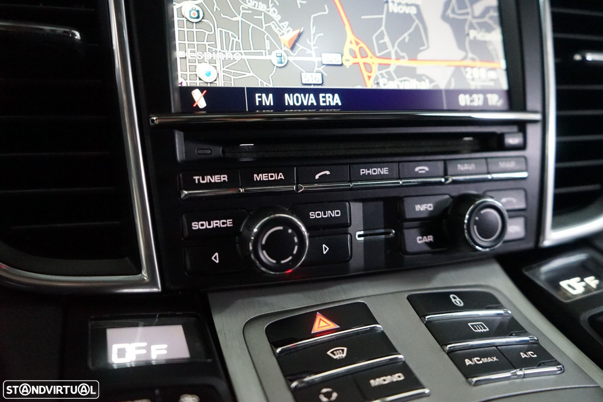 Porsche Panamera Platinum Edition - 38