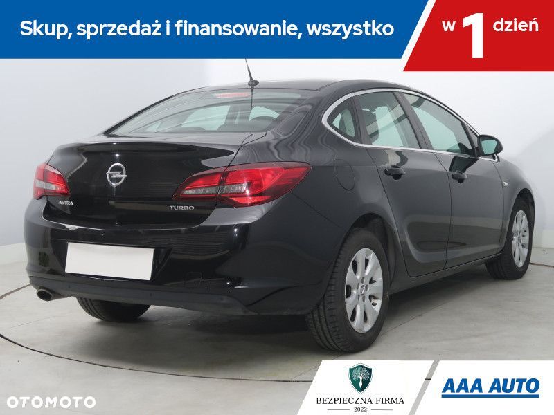 Opel Astra - 7