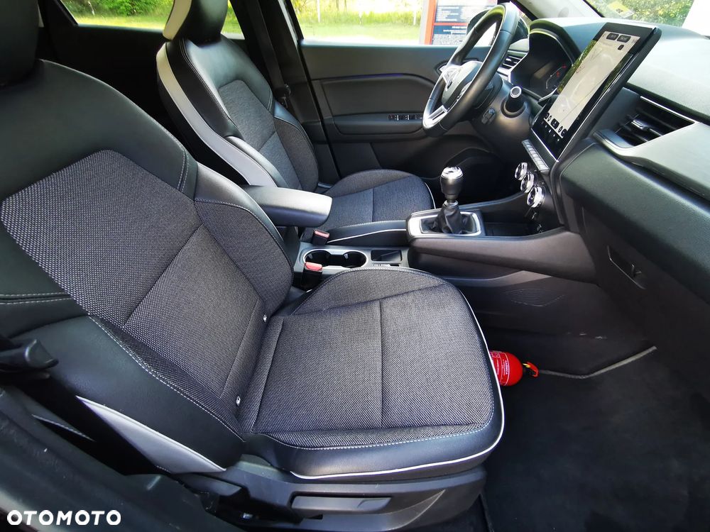 Renault Captur TCe 100 INTENS - 17