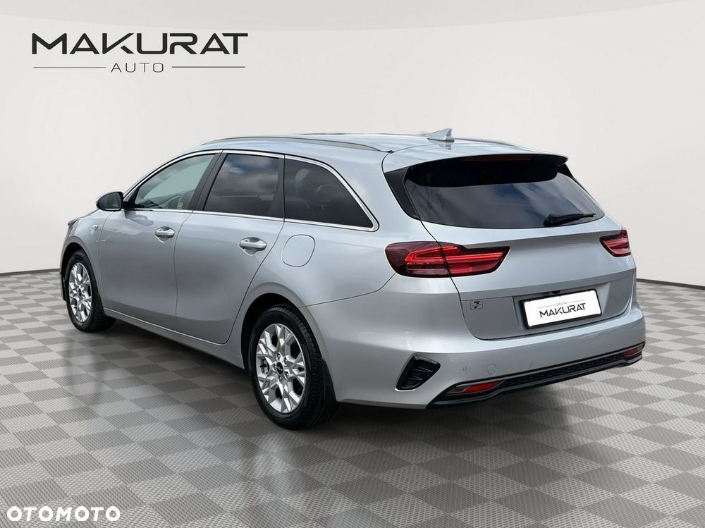 Kia Ceed 1.5 T-GDI M - 3