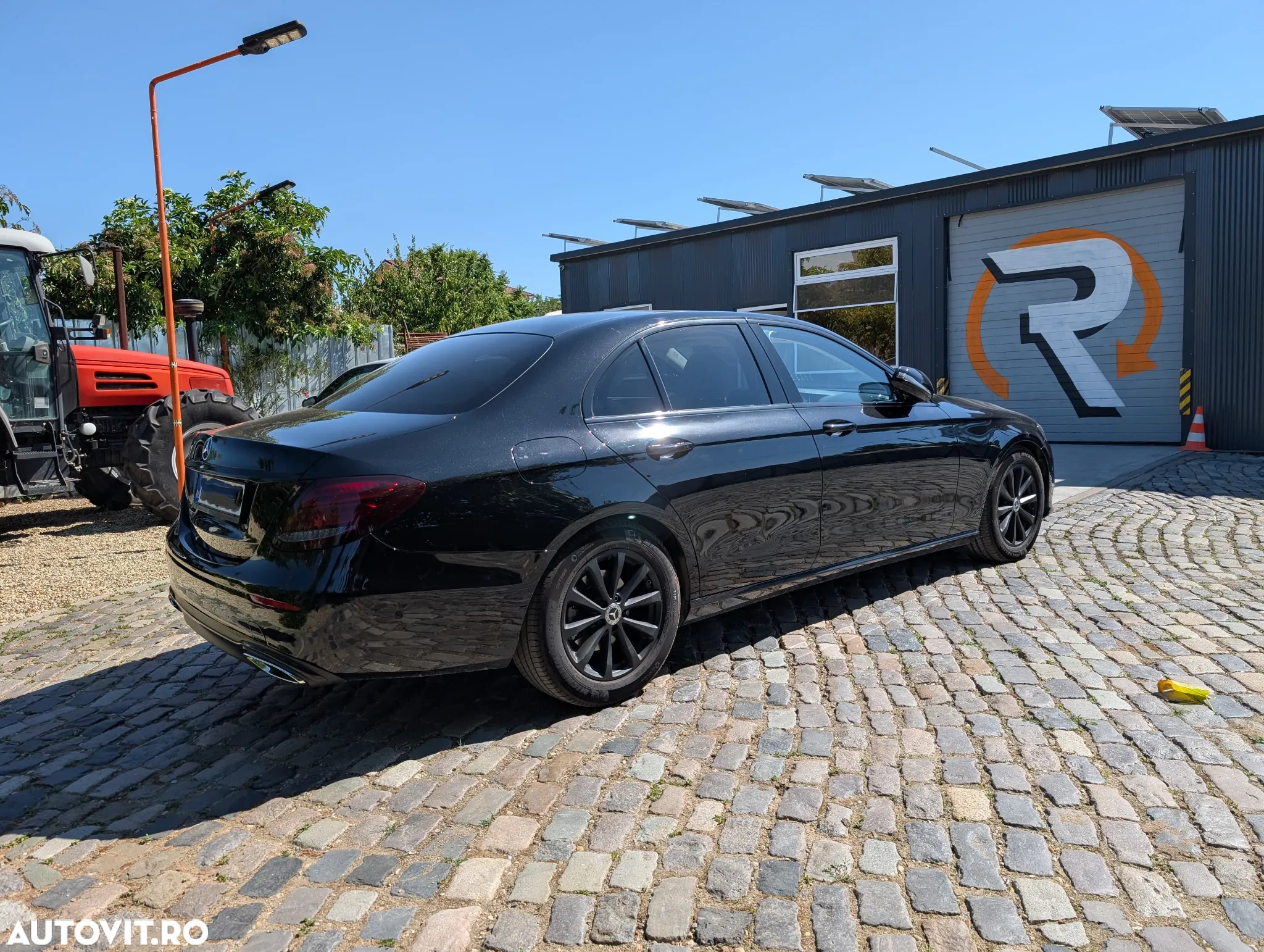 Mercedes-Benz E 200 d T 9G-TRONIC - 4