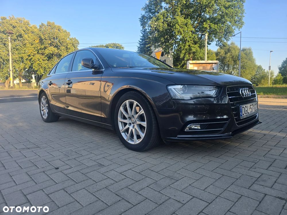 Audi A4 Limousine 2.0 TDI ultra - 8