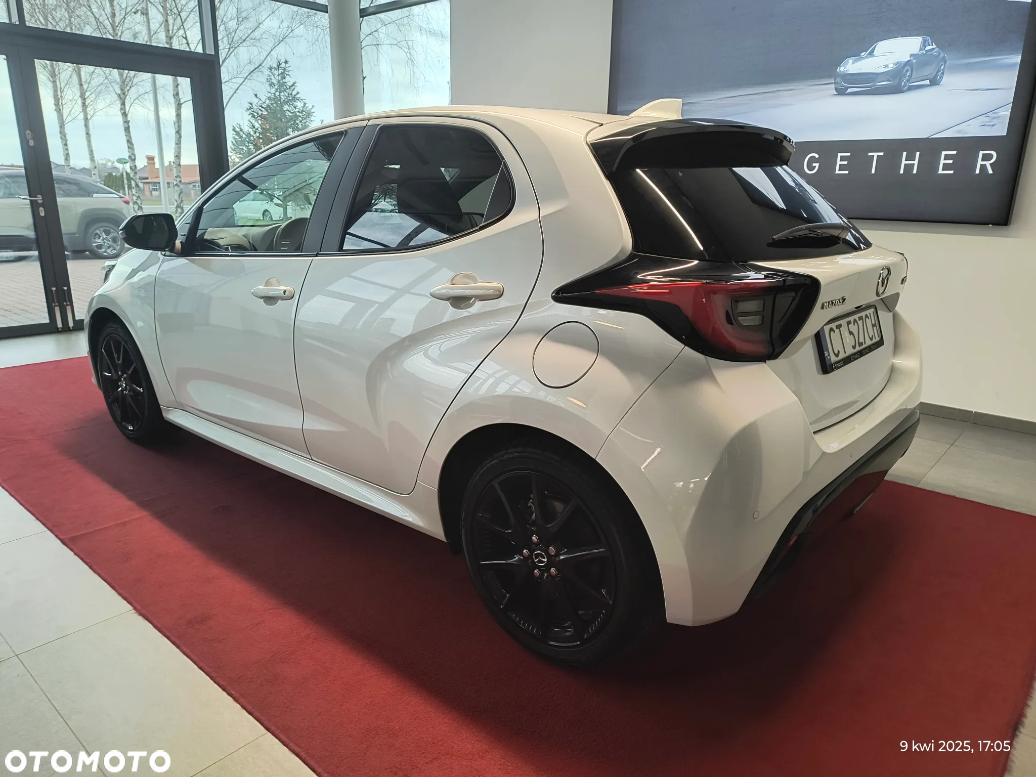 Mazda 2 - 3