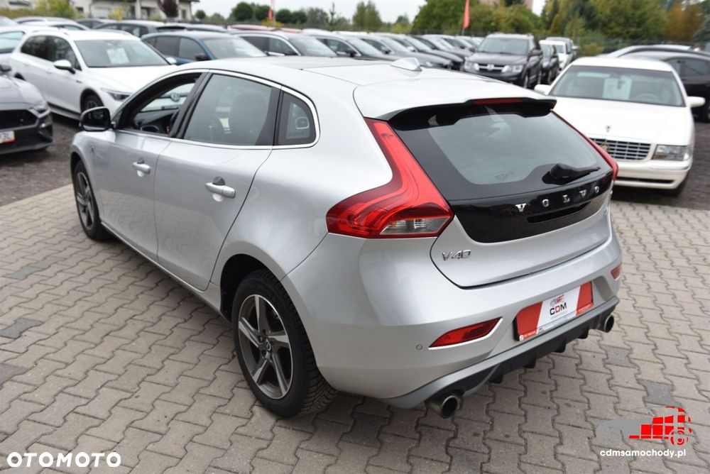 Volvo V40 D4 Ocean Race - 9