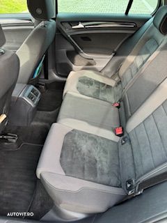 Volkswagen Golf 2.0 TDI Highline - 6