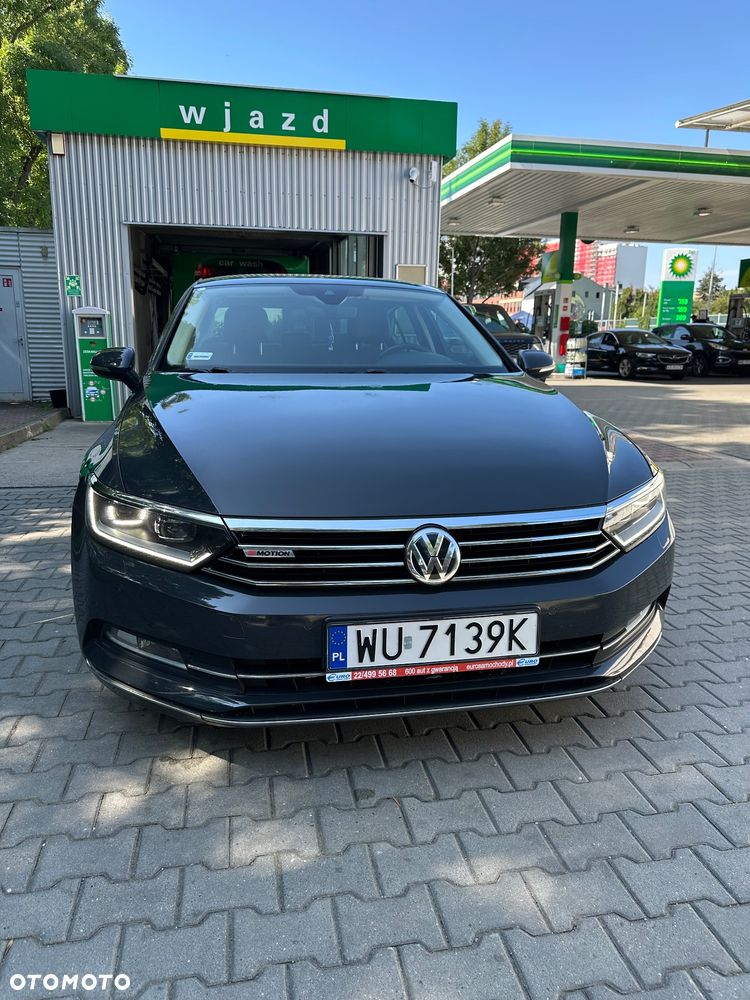 Volkswagen Passat 2.0 TDI Bi-Turbo BMT 4Mot Highline DSG - 2