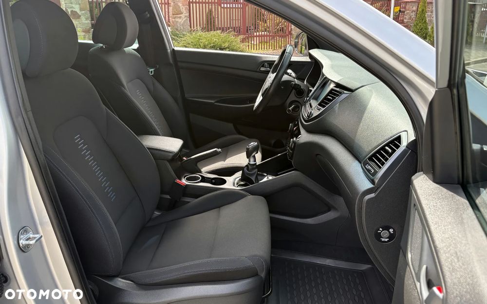 Hyundai Tucson blue 1.6 GDi 2WD Passion - 20