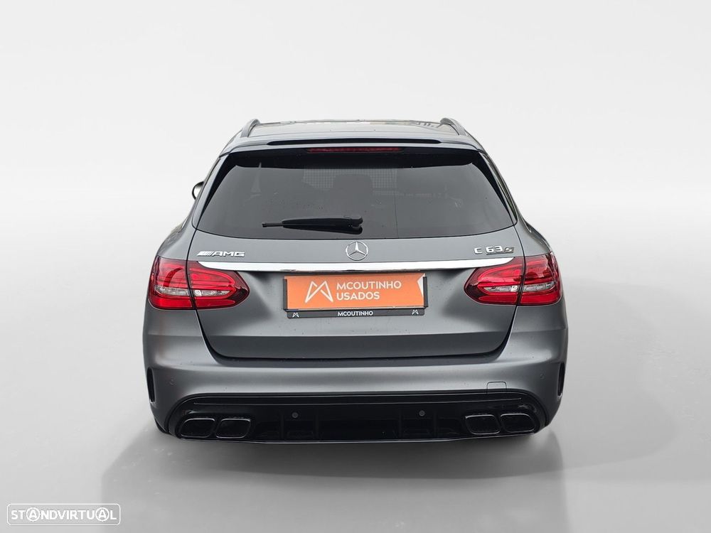 Mercedes-Benz C 63 AMG S - 4