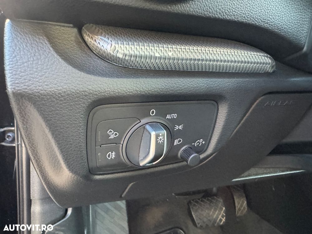 Audi A3 2.0 TDI Stronic Ambiente - 20