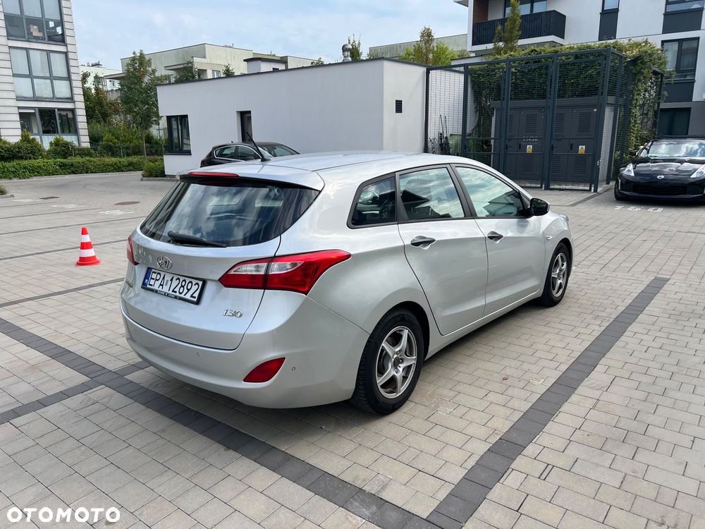 Hyundai i30 1.6 CRDi Classic - 3
