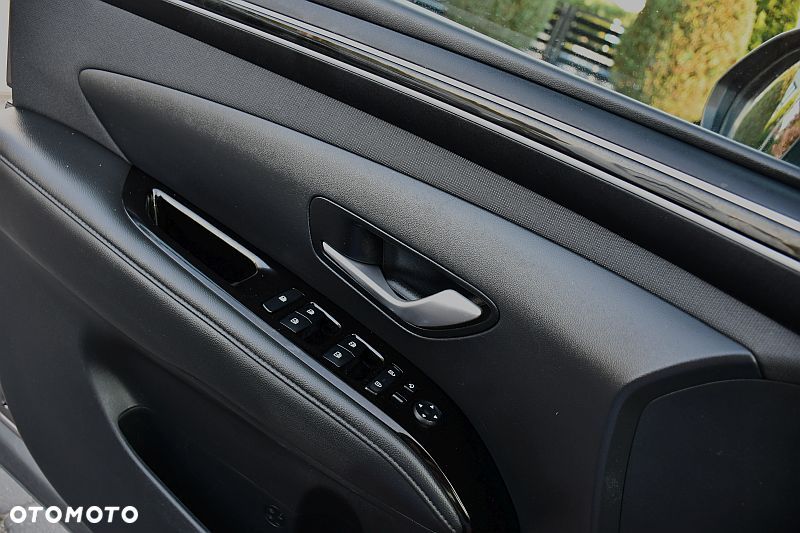 Hyundai Tucson 1.6 T-GDi HEV Platinum 2WD - 16