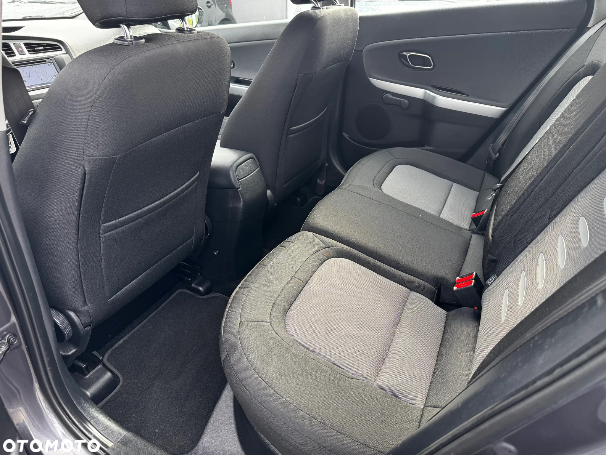 Kia Ceed Cee'd 1.6 GDI M - 12