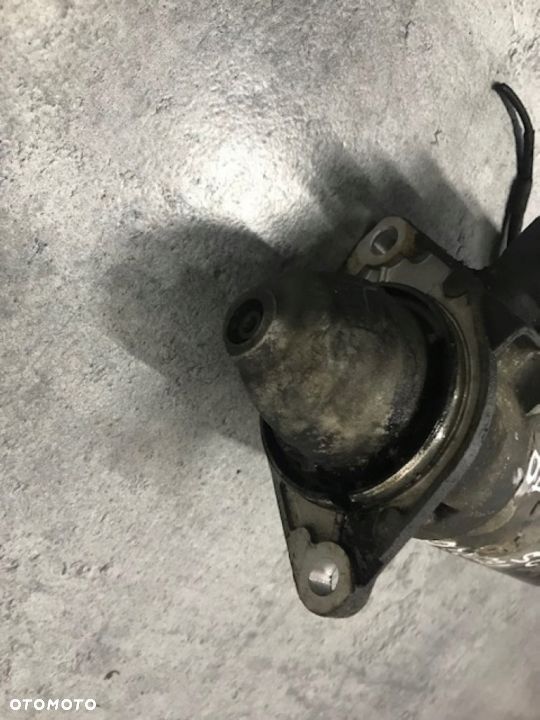 ROZRUSZNIK OPEL VECTRA B 2,5 V6 0001108170 - 2