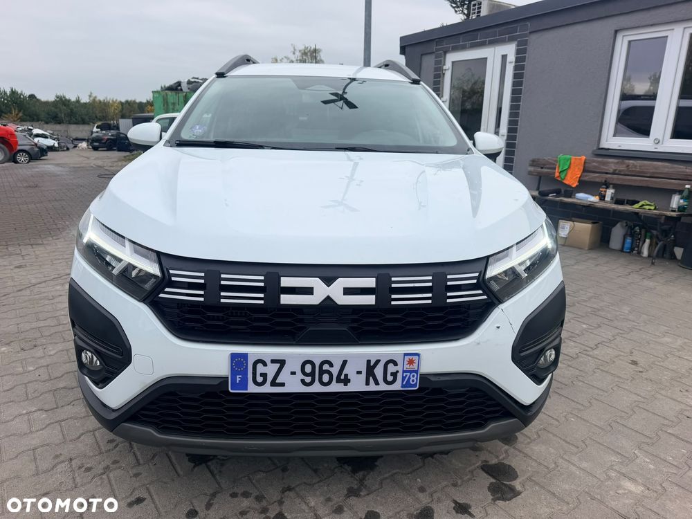 Dacia Sandero - 6