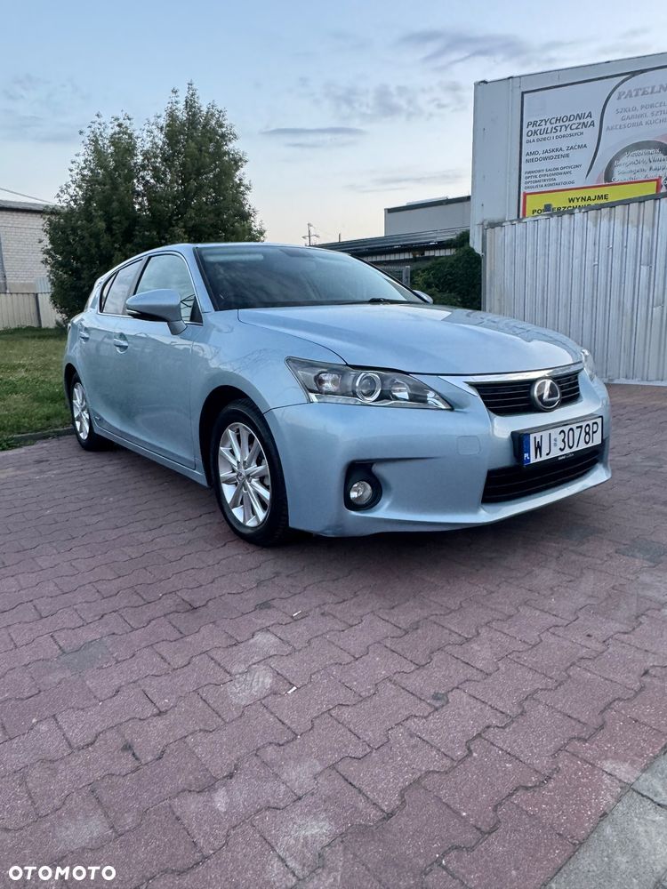 Lexus CT 200h - 2