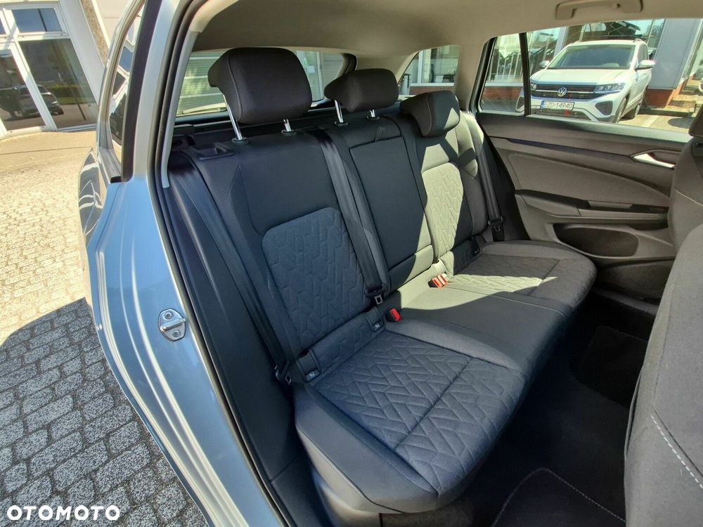 Volkswagen Golf Variant - 16