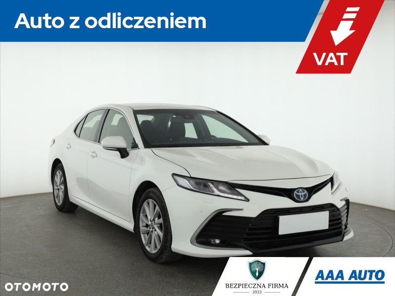 Toyota Camry - 2