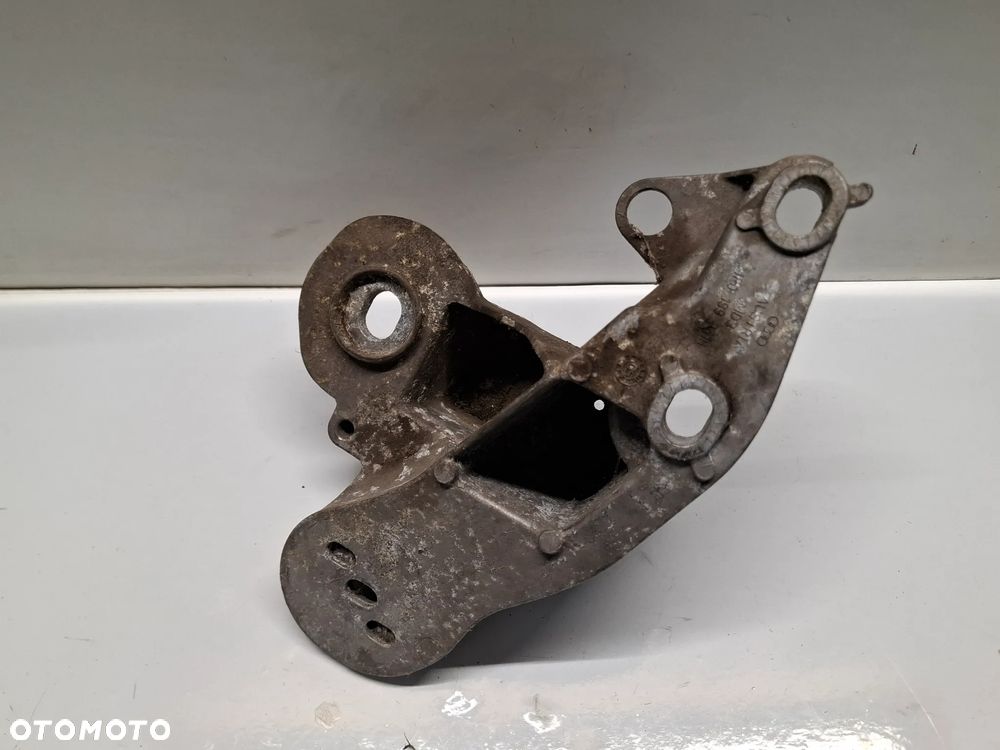 ŁAPA PODPORA WSPORNIK PRAWA PRAWY 4F0199352E AUDI A6 C6 SLASK WYSYLKA VAT - 1
