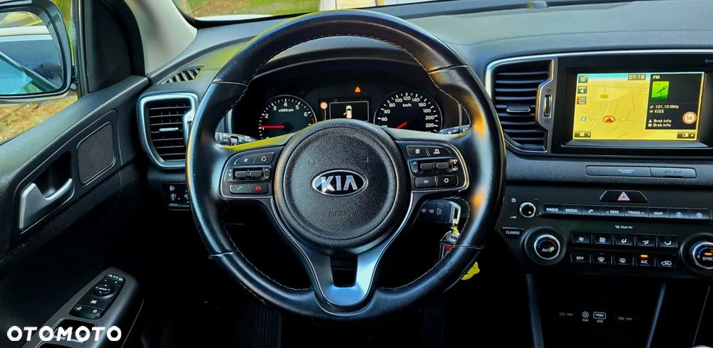 Kia Sportage 1.6 GDI 2WD Dream-Team Edition - 31