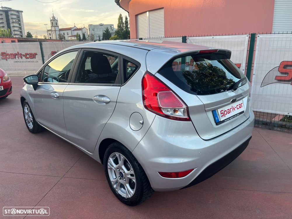 Ford Fiesta 1.0 T EcoBoost Titanium - 5