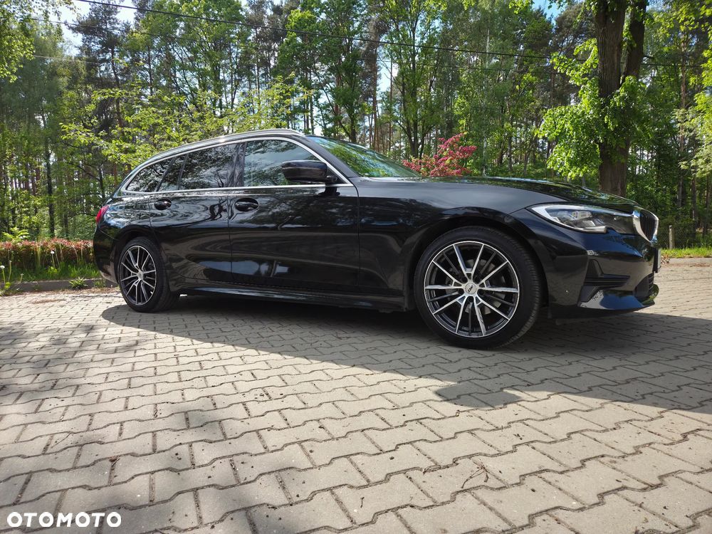 BMW Seria 3 320d xDrive Luxury Line Purity - 6