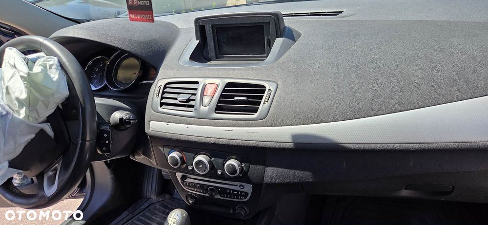 RENAULT MEGANE III radio nawigacja komplet oryginał fabryczne - 1