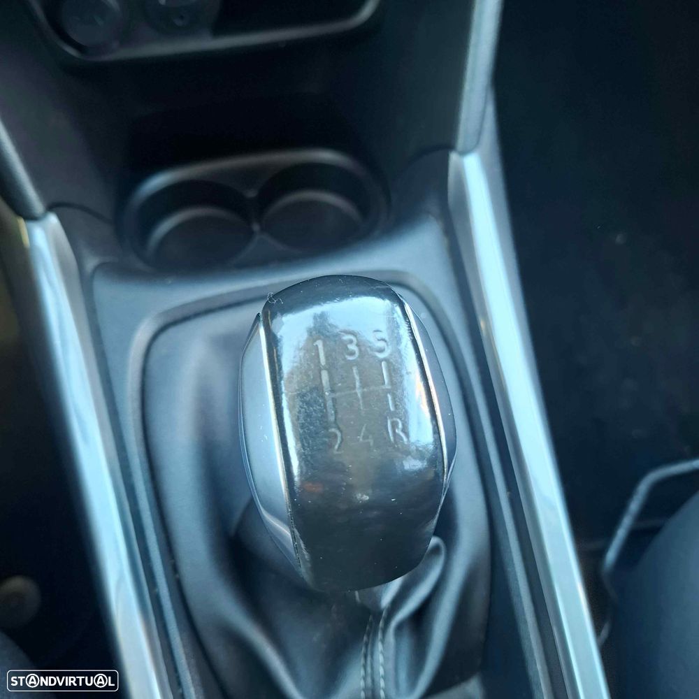Peugeot 2008 - 31
