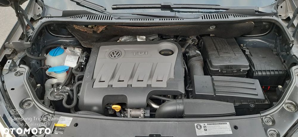 Volkswagen Touran 1.6 TDI DPF BlueMotion Technology DSG Life - 12
