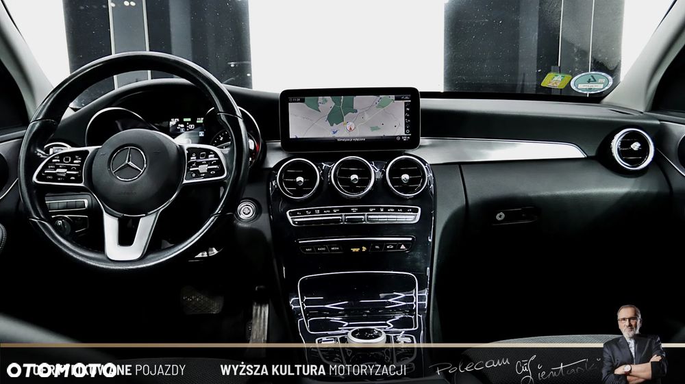Mercedes-Benz Klasa C 300 d 9G-TRONIC - 17