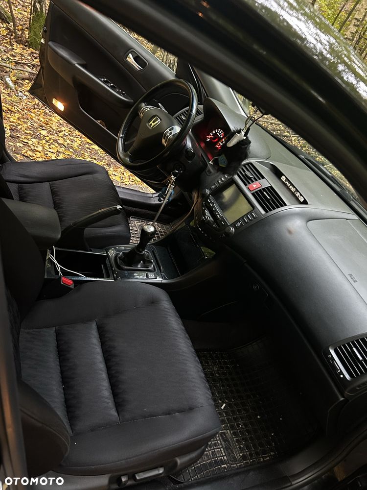 Honda Accord - 10