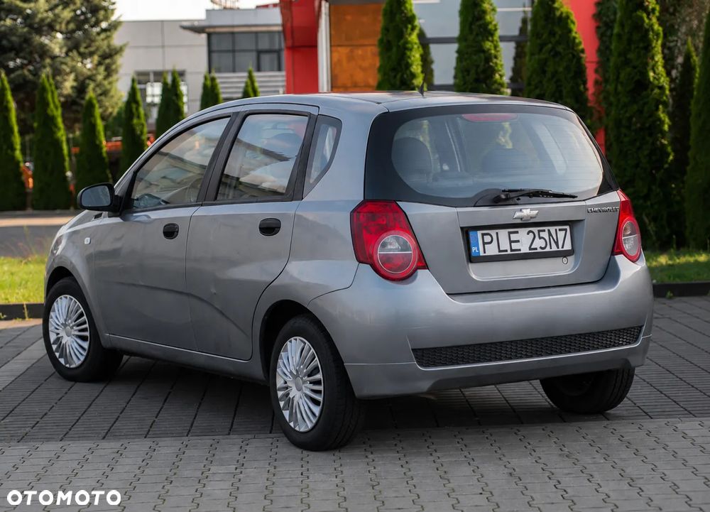 Chevrolet Aveo 1.2 16V LS - 4