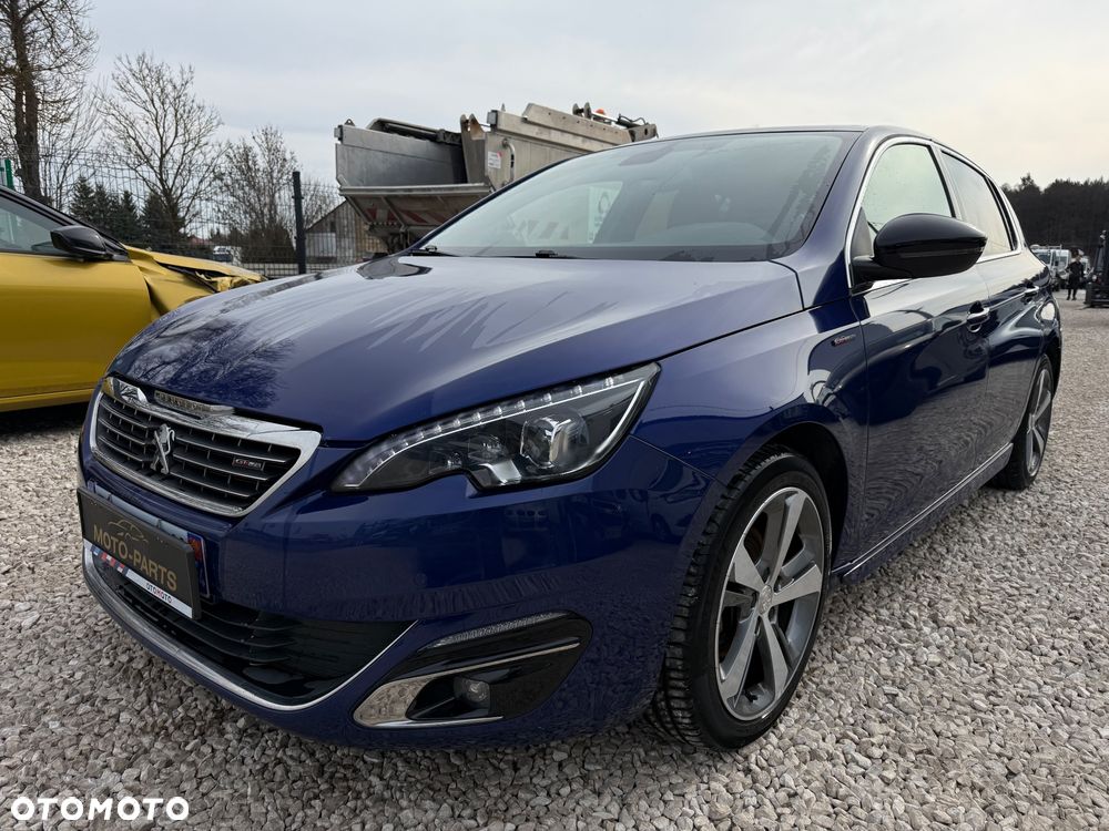 Peugeot 308 - 1