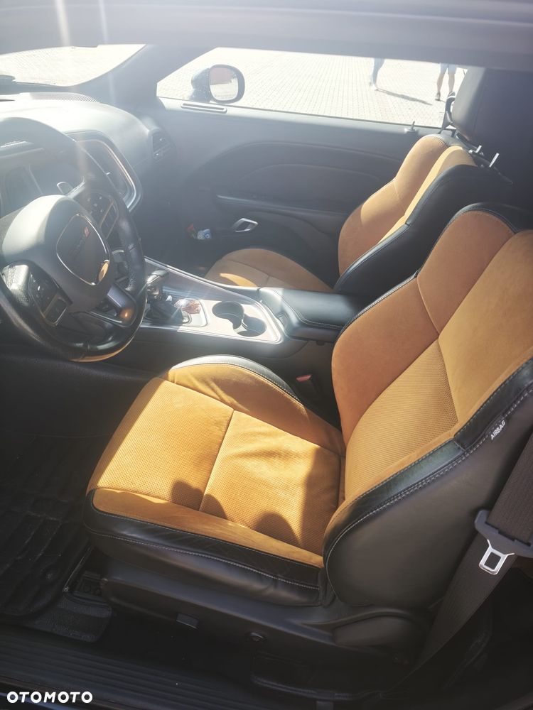 Dodge Challenger 3.6 GT Plus AWD - 9