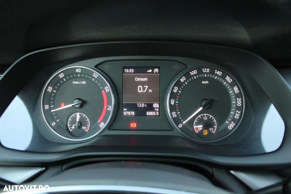 Skoda Octavia 1.5 TSI Ambition - 17