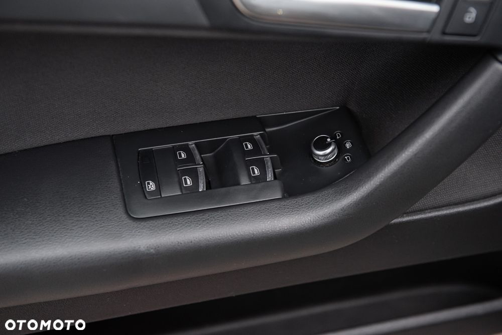 Audi A3 Sportback - 16