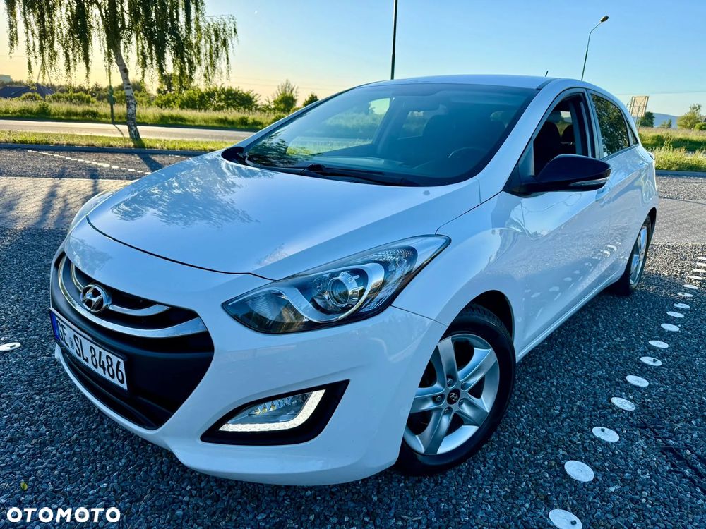 Hyundai i30 1.4 Fifa World Cup Edition - 1