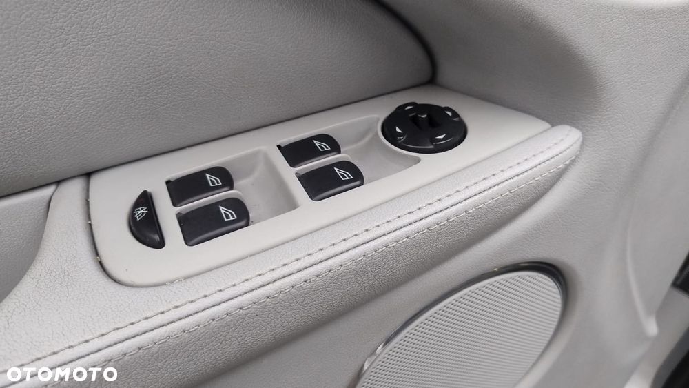 Jaguar X-Type 2.5 Executive - 15