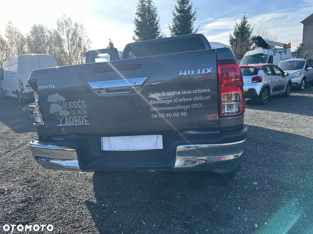 Toyota Hilux 4x4 Double Cab Duty Comfort - 32