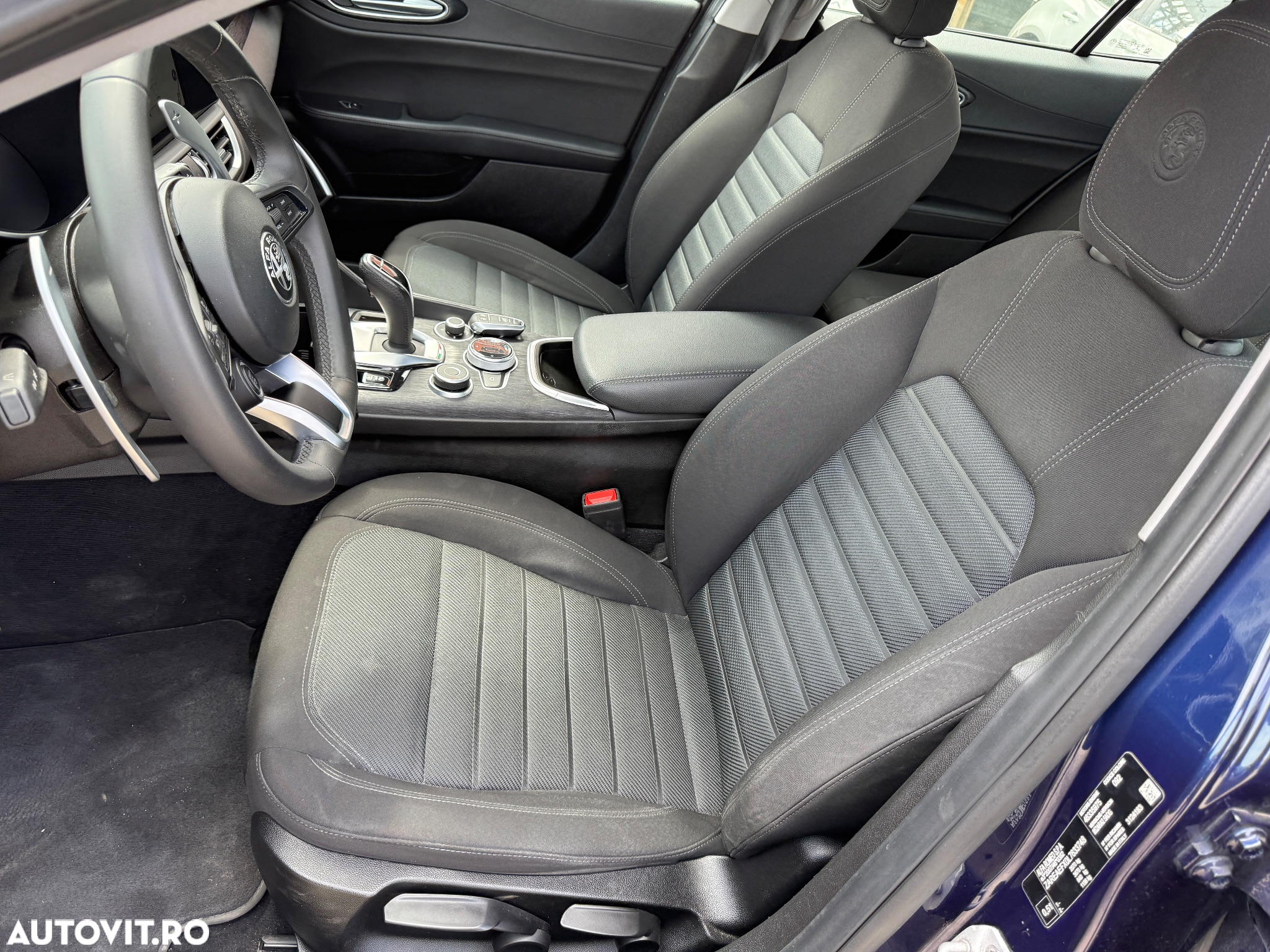 Alfa Romeo Giulia 2.2 Diesel AT8 Super - 31