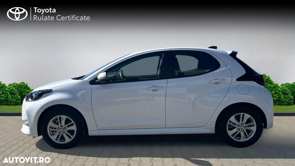 Toyota Yaris 1.5 VVT-i HSD Active - 2
